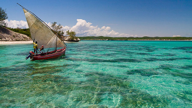 Découvrez la beauté de l'île de Madagascar pendant votre séjour wing foil