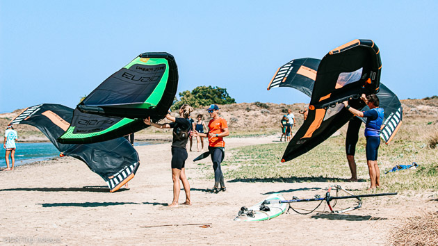 Votre matériel de wingfoil pour des vacances à Naxos