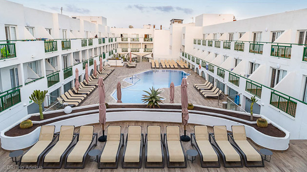 Des vacances wing foil de rêve avec cours matériel et hébergement à Fuerteventura